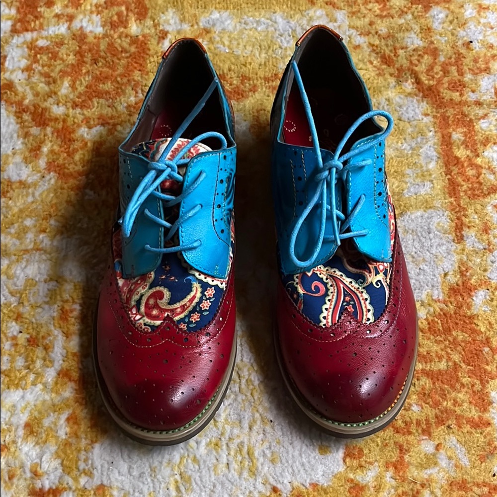 Women’s Paisley Oxford Shoes Ref and Blue